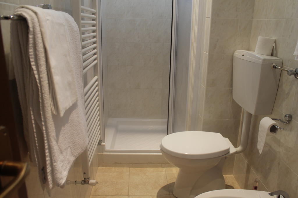 Albergo Vittoria Ovada Quarto foto